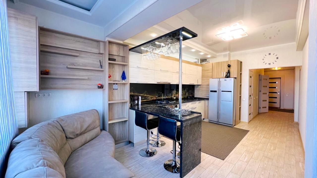 Apartament De Lux Cu 2 Camere Si Living Chisinau Luaran gambar